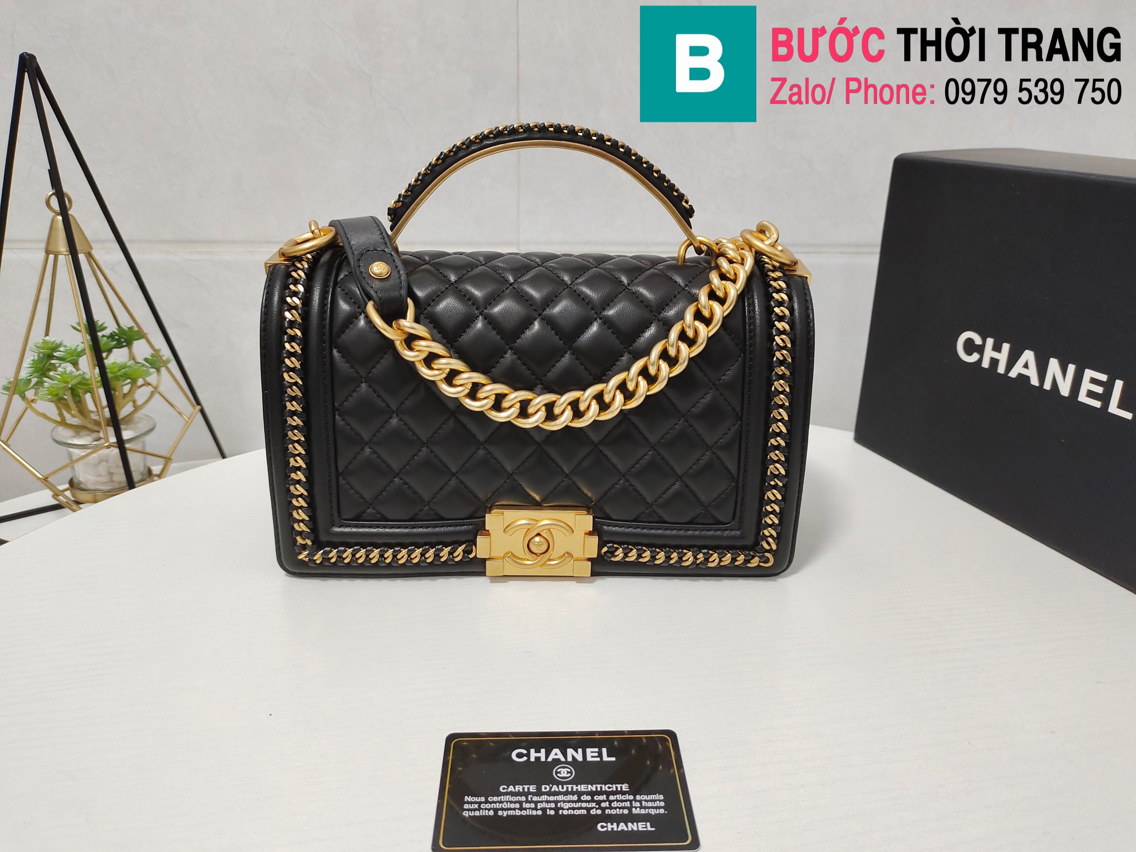 Chanel Boy Chanel Lambskin ChainShoulder Bag Green Gold Metal 28 Series   eBay