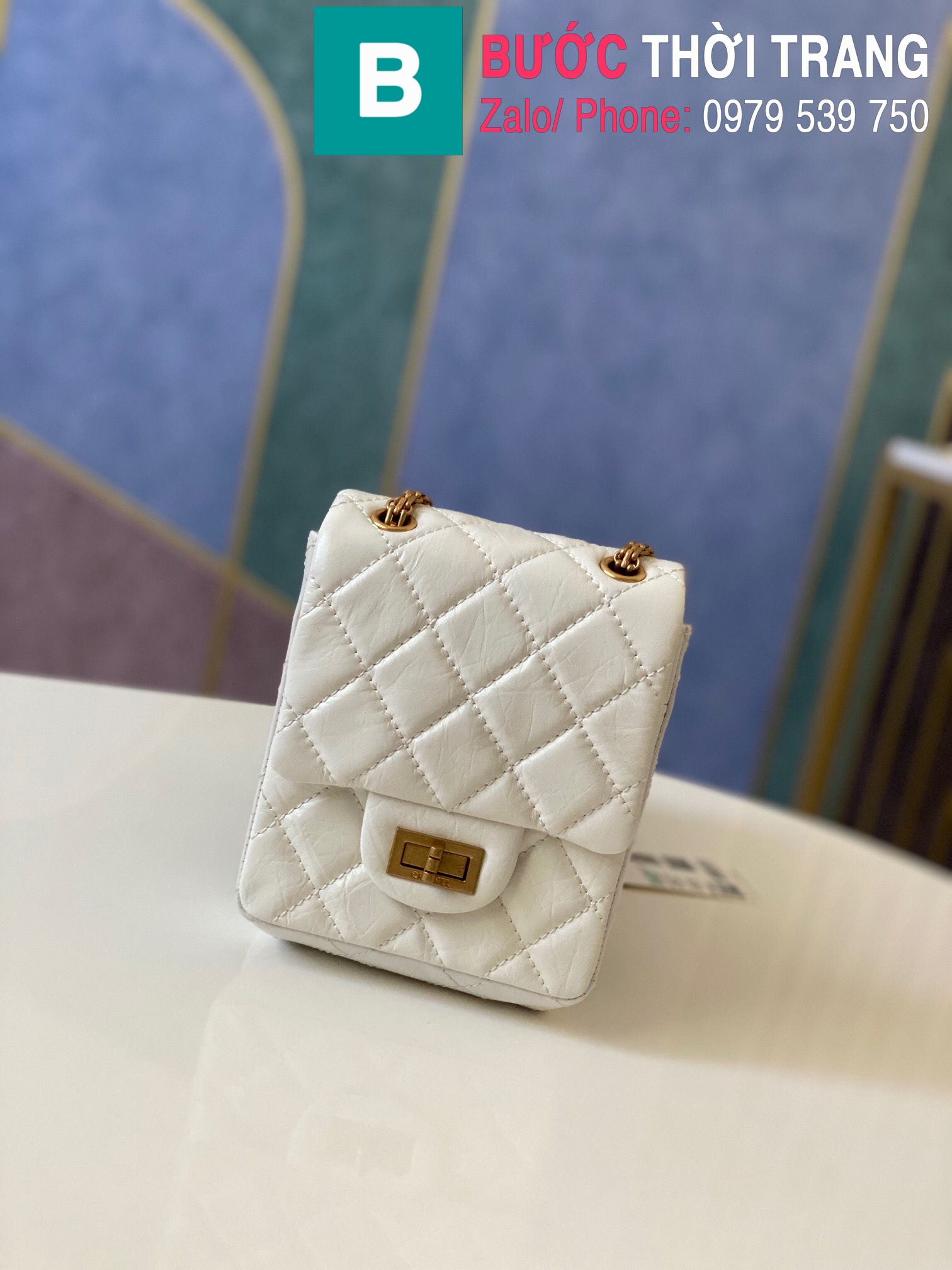 Túi xách Chanel Calfskinn2.55 Reissue Phone Bag (10)
